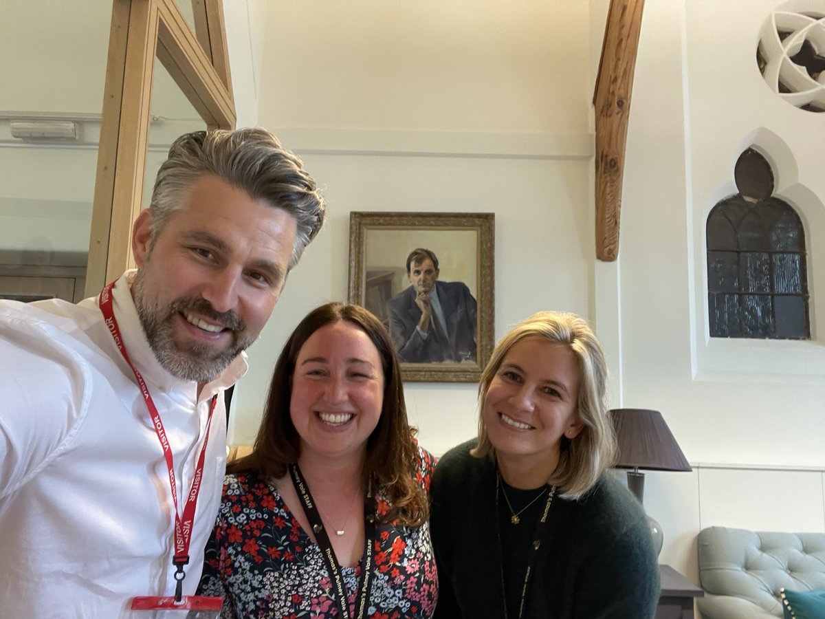 thereseandrews's tweet photo. Thank you @trev_mackenzie for the inspiring discussion this afternoon @MsE_Oliver #enquiry #inquiry #learning #curriculum https://t.co/cyme19Rx60