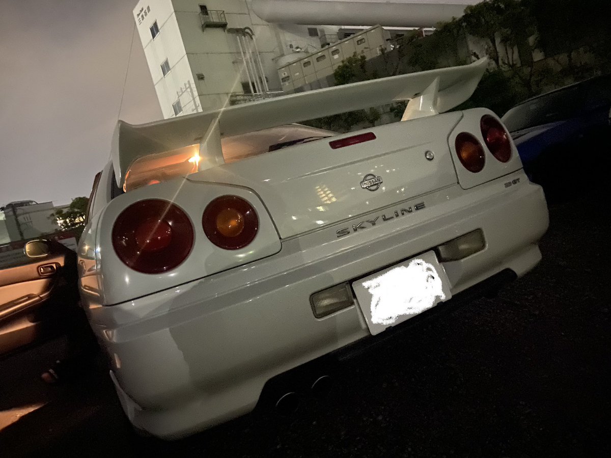 NRyoto2's tweet photo. 実はの実はv36降りてて今日34納車しました😁
スカイラインしか勝たんのです🥺 https://t.co/wxfTncQOxO