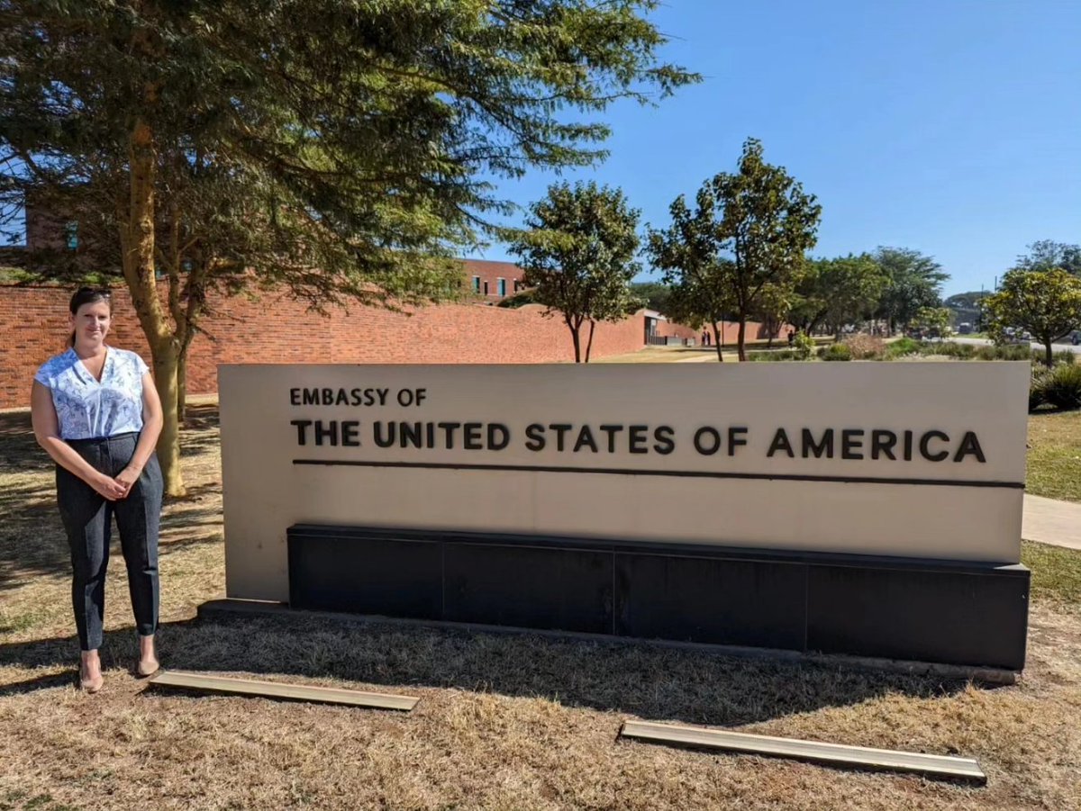 artisanal_gold's tweet photo. AGC visited the US embassy in Harare, #Zimbabwe, on May 24 to discuss the artisanal gold sector's importance to local economies in the southern African region. #asgm #asm #makemercuryhistory #goodmiming https://t.co/0fSqGLZb4B