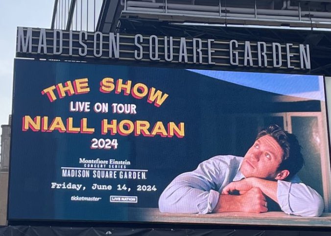niallernroses's tweet photo. niall horan the show live on tour at madison square garden is very real and happening next year! this is gonna be huge for niall and i'm so proud 🥹🤍 https://t.co/hivYjw47nw