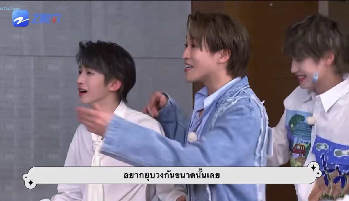 lattigmm's tweet photo. กุขำให้เลือกระหว่าง ยุบวงแล้วได้กินอะไรก็ได้กับไม่ยุบวงแต่ต้องกินเต้าฮวยทุกวัน 
ใครมันสรรหาให้เลือกคะ ของกินกับอทว.ของกินคือที่1เด้อ แล้วดูฝั่งตุ้ยจ่างรักวงหน่อยได้ไหม557463655555555555555555 https://t.co/18TJuobZBZ