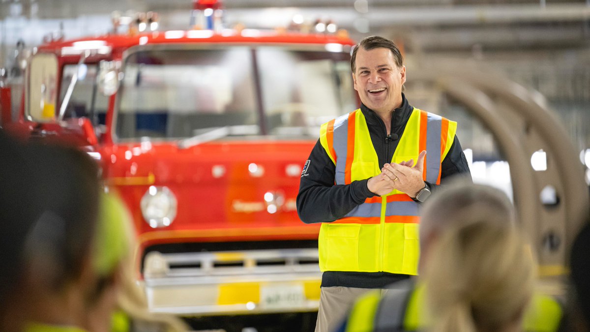 As of yesterday, we’ve officially kicked off production of the all-new 2023 F-Series #SuperDuty. Thanks to the UAW workers at Kentucky Truck Plant and the Ohio Assembly Plant that helped us to celebrate the most capable and connected Super Duty ever.