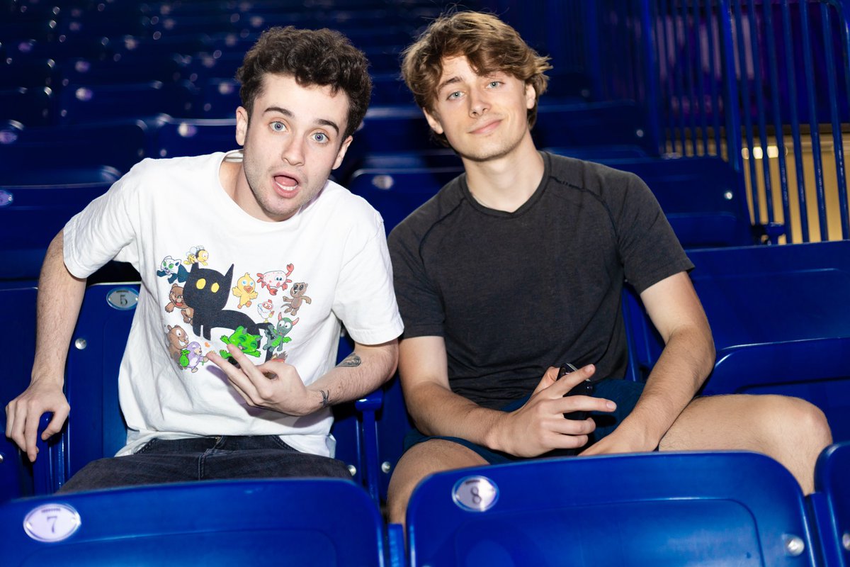 connor pugs tweet media