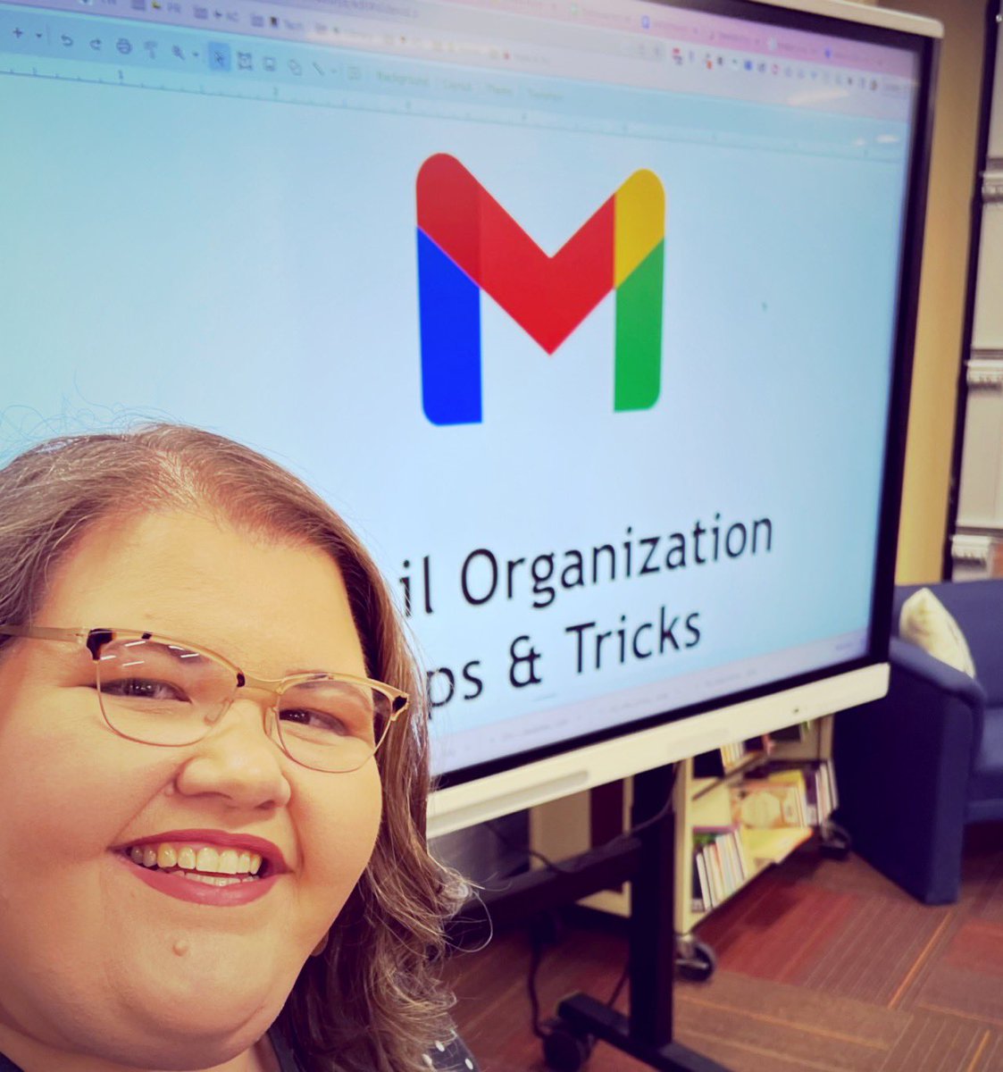 mediamumblings's tweet photo. Year 23 is in the books!  Today staff were busy cleaning rooms, finishing grades and tasks, planning for next year, and some even joined my digital organization workshops for tips and tricks on getting control of your inbox, computer, and Google Drive! https://t.co/lxrX01CULI