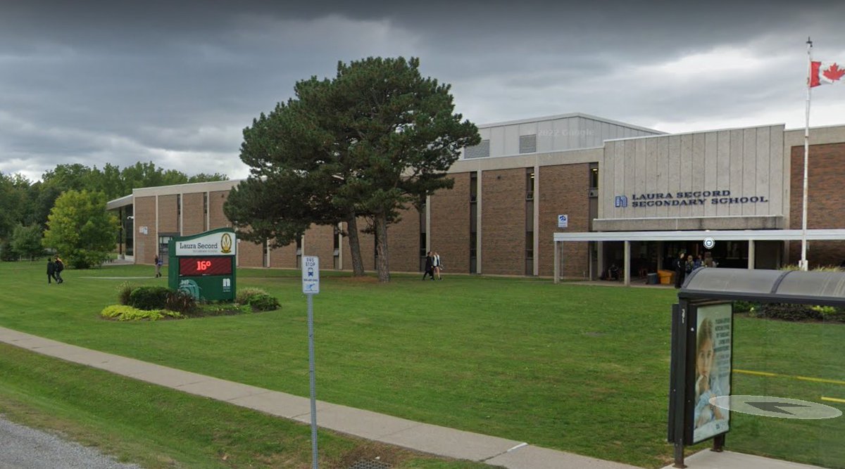 NEWS | Three more high schools in Niagara getting state-of-the-art synthetic track and turf fields. Details: iheartradio.ca/610cktb/news/1…