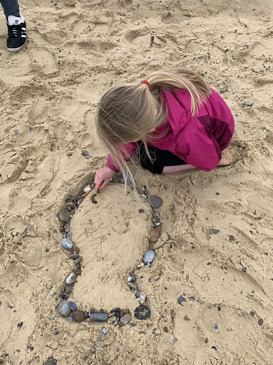 Sarah Fisk tweet media