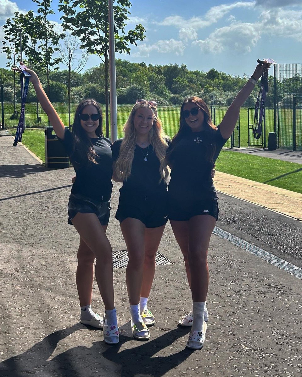 Miss Fellenger tweet media