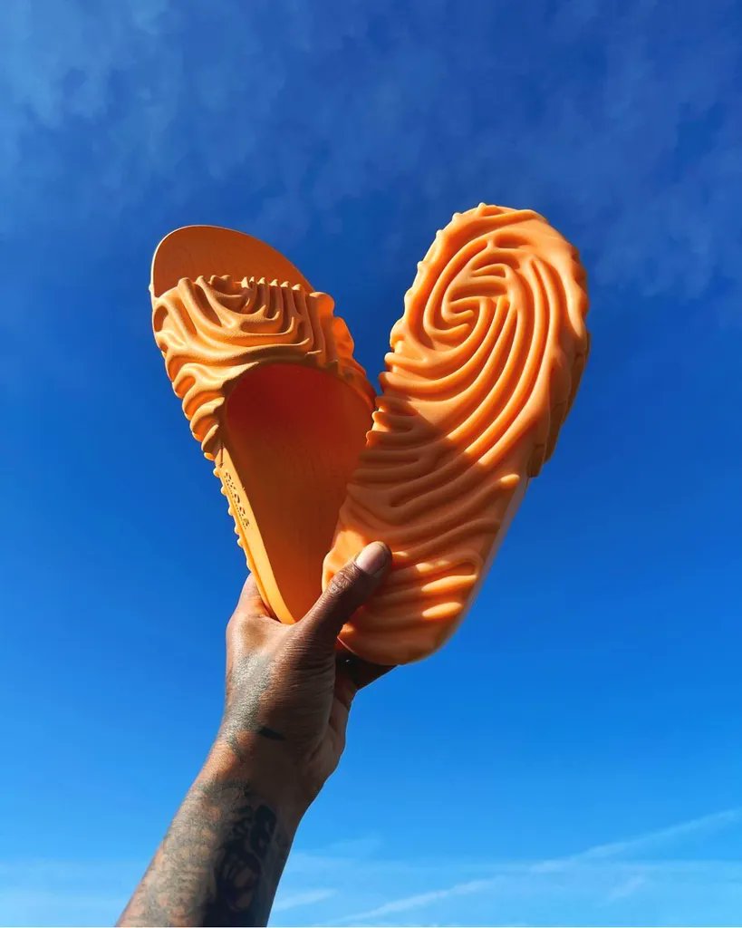 KicksFinder tweet media