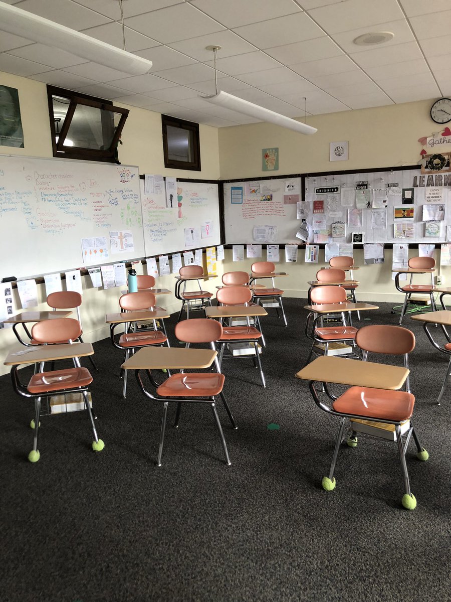 MistyYarnall's tweet photo. This morning, I had the honor and privledge of leading two “Starting Stories” workshops at Mercy High School as a part of their Arts Fest. I cherish the space to encourage young people to explore their ideas and questions in a creative way. 
#teachingartist #WritingCommunity https://t.co/YT57cBZW6S