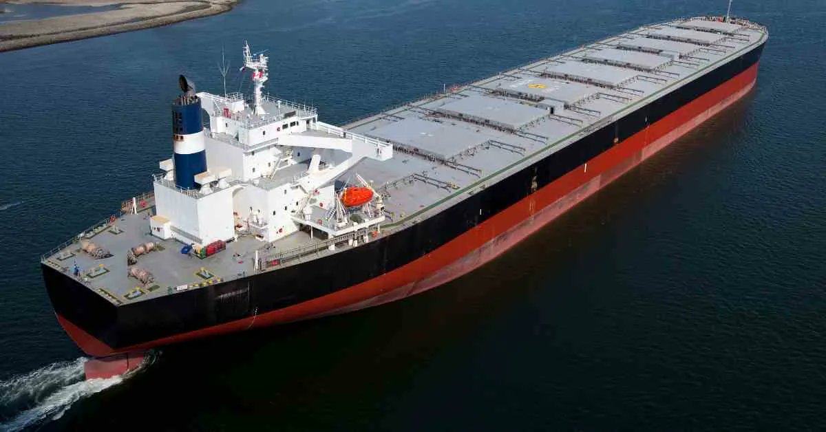 MarineInsight's tweet photo. Bulk Carrier Stranded In Suez Canal Successfully Refloated
...Check Out this article 👉https://t.co/xNRyJVx2xu
#BulkCarrier #SuezCanal #Refloat #Shipping #Maritime #MarineInsight #Merchantnavy #Merchantmarine #MerchantnavyShips https://t.co/Uj2CM5Yb4X