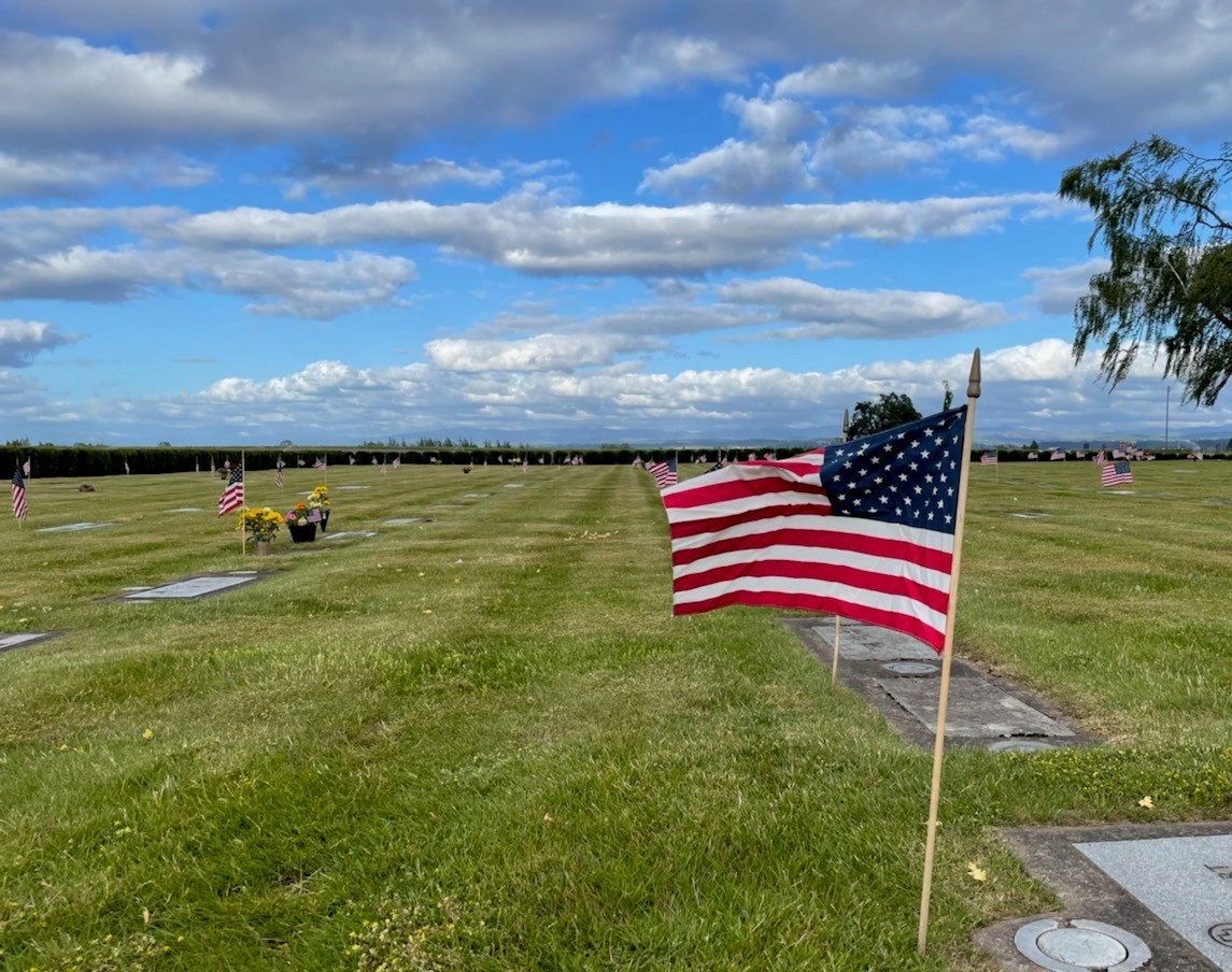 After work today some of our employees will be heading out to help place flags at veterans gravestones in prep for Memorial Day on Monday. 
#ThankYouVeterns #NeverForget #ThursdayThoughts #PNW #LiveLocal #FallenHeros #JWP