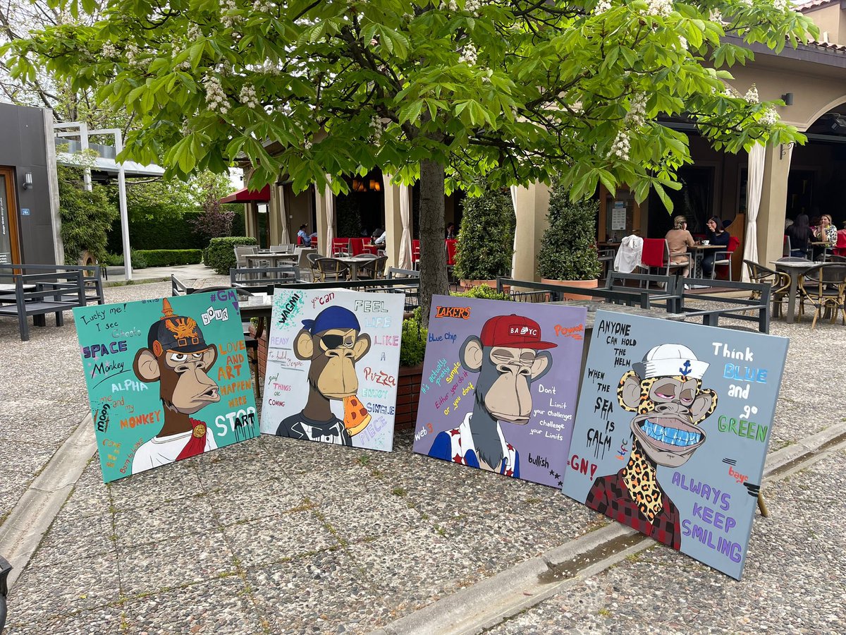 metheropolis's tweet photo. Your valuable #NFTs shouldn't just stay in your wallet🪁

Handmade paintings will look great on the wall of your office or home! 🖼️

All you have to do is send your desired #NFT via DM and get in touch! 📲

And boom! 💥

#BoredApeYachtClub #BAYC #nftcollector #NFTCommunity #MAYC https://t.co/pgMoI3BtSj
