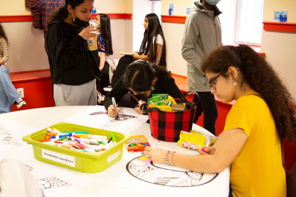 LAYCDC's tweet photo. Here at LAYC, art inspires our youth. Congrats to the DC Teen Center youth for showcasing their fantastic art and projects. A huge shout out to our DC Teen Center staff for creating spaces for our youth to express themselves. #TBT #YouthCreate #LAYC https://t.co/YYgLmIjhwR