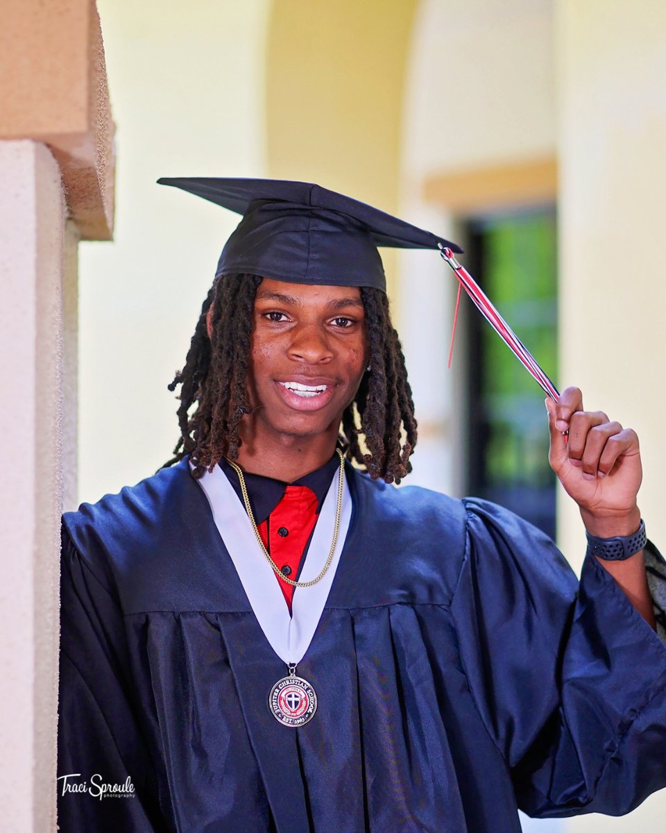 TraciPhotos's tweet photo. Caps, gowns, and all the good memories.
Congrats to the Class of 2023! Thank you for letting me capture your special moment!
Excited for the official grad photos and some epic candid shots! 🎓📸🎉
#classof2023 #capandgown #commencement #graduationportraits #graduate #JC https://t.co/nLqCoSTAfL