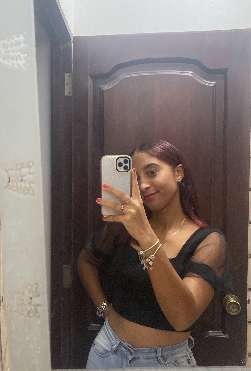 Jenn_cs's tweet photo. #fromsaturday #concert #reik #sinbandera 🥰😍 https://t.co/shickI0Qv6