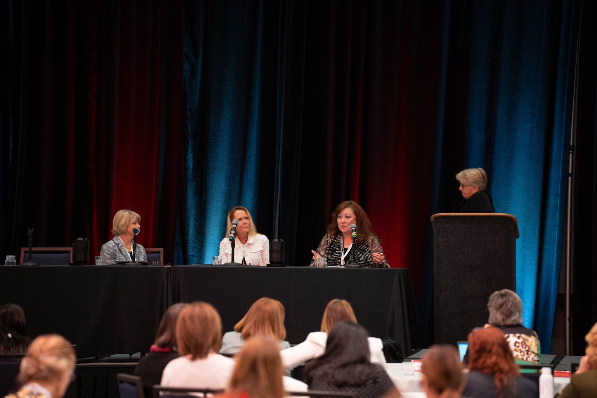 OSUFuldEBP's tweet photo. "We all can rise to the challenge, but the duration has been exhausting." Phenomenal conversation about how uncertainty during #COVID19 led to opportunity to use evidence &amp; ingenuity to thrive with Robyn Begley, Connie Clemons-Brown &amp; @WellNurse247. #FuldSummit https://t.co/4b1qVjFGoL