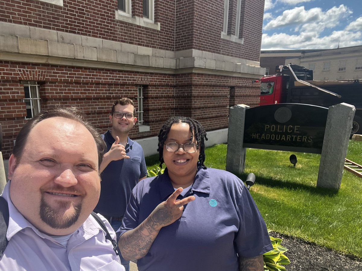 Beautiful weather for a meeting and a flyer drop. Thanks for the invite Blue Link Framingham #FirstNet <a href="/TheRealOurNE/">#OurNE</a>