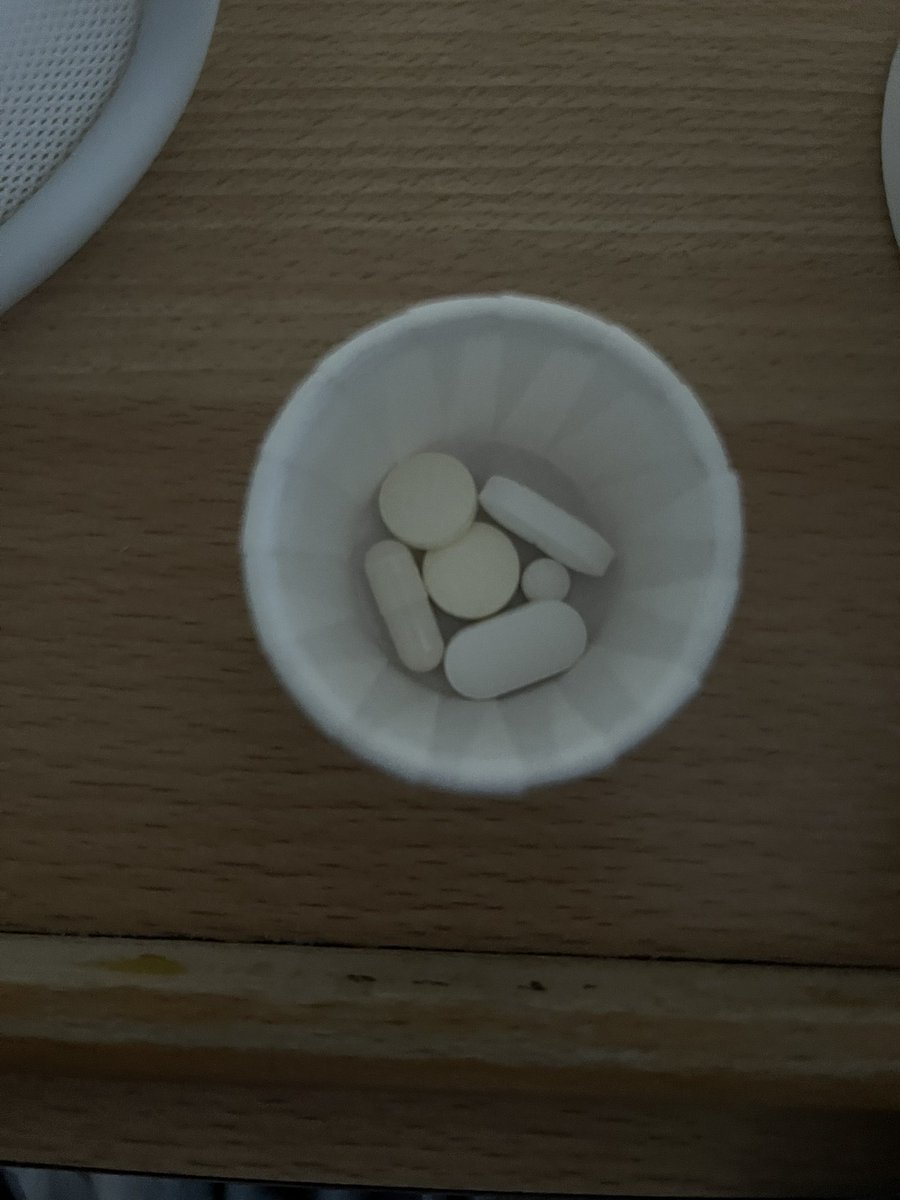 valkcal12's tweet photo. where i’ve been: i got really sick (not ed related) &amp; was hospitalised for 3 weeks, when i was there i lost hella weight so docs realised how underweight i was, so since i’ve been discharged my parents have been watching my eating and i’ve gained like crazy bc of drips &amp; stuff https://t.co/WuXhC002LP