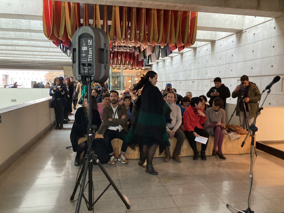 CapitalBiodiver's tweet photo. Comenzamos la inauguración de una esperada muestra que mezcla arte, memoria, comunidad y ciencia: “Humedales de Toltén”, articulada entre la Corporación Capital Biodiversidad y el @CCPLM. https://t.co/e7NimOJeXT
