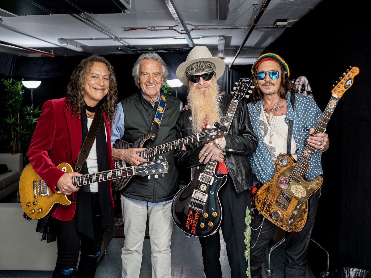 jmcl_gtr's tweet photo. Thank you for the fotos @RossHalfin Thank you Eric for reuniting us all.  @jeffbeckmusic Tribute ! https://t.co/A5K3Yf9eDX