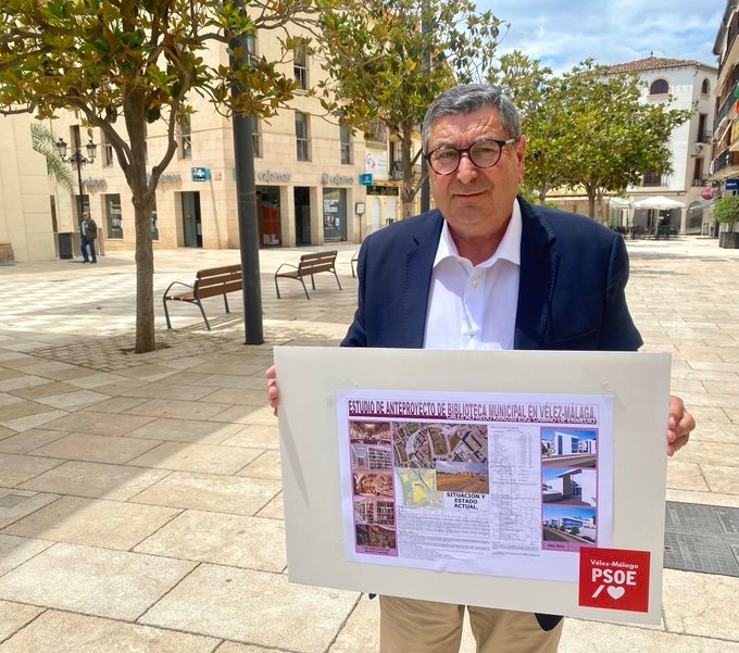✔️Presentamos el proyecto de la nueva biblioteca municipal para dar respuesta a los jóvenes estudiantes, siendo insuficiente tan solo una en el casco urbano. 👍Se ubicará en la calle Alfredo Krauss.