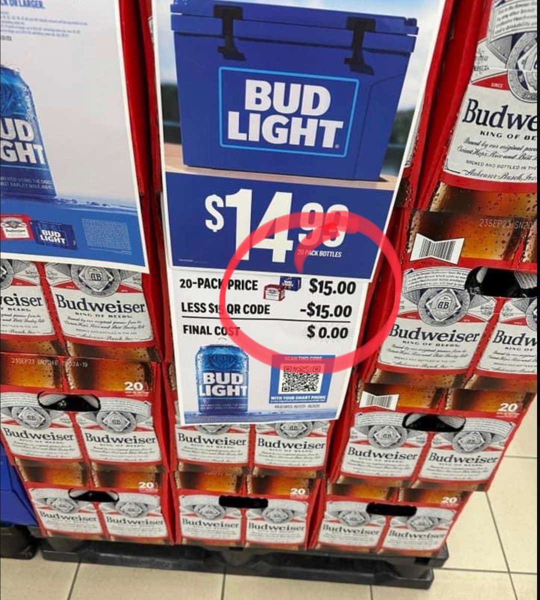 amuse's tweet photo. FREE BEER: The one thing we can say about the trans community is that they've given Americans free beer: https://t.co/hLXiqD8402