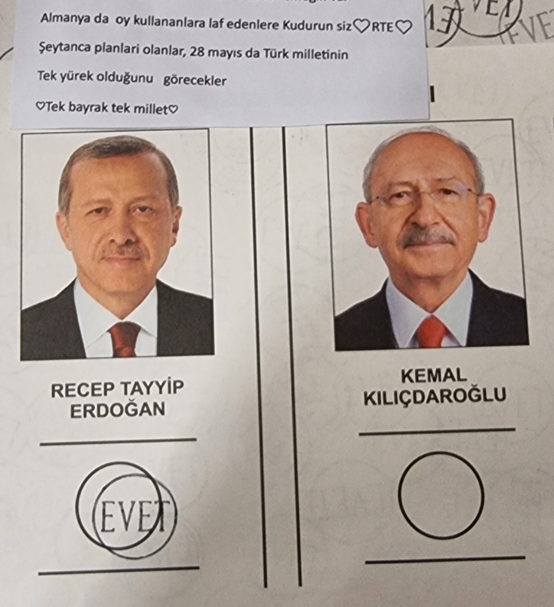 ByKuafor61's tweet photo. @kilicdarogluk Ahlaksız  şerefsizler e gelsin, 2 gün daha köpek gibi havlarsıbız anca https://t.co/ip22uTu9dF