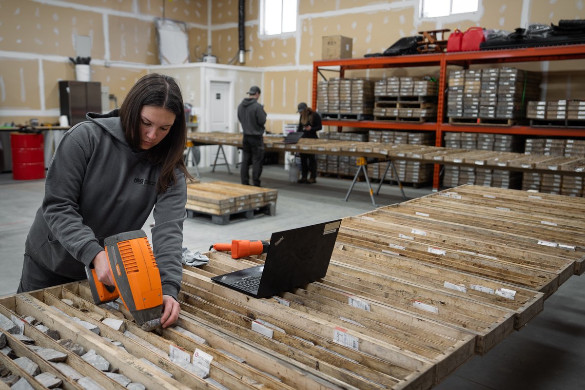 hegexplore's tweet photo. @Hegexplore geologists have been hard at work helping @EnduroMetals build their inaugural model of the Burgundy porphyry system.  

📰Read more about the program's findings here: https://t.co/wkBHVcq73k 

#geologicalmodeling #progress https://t.co/r6847hKPf0