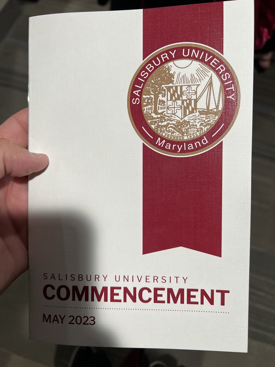 RonSiersJr's tweet photo. Wonderful undergraduate commencement this morning @SalisburyU #MakeTomorrowYours @lahenry96 @PresidentLepre #GoGulls https://t.co/J44DEe6Hbo