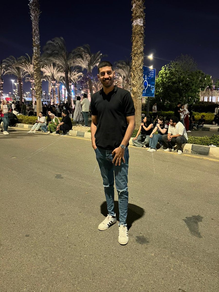 Sa3edsame's tweet photo. 🌍☄️ https://t.co/gkXfkBN1h8