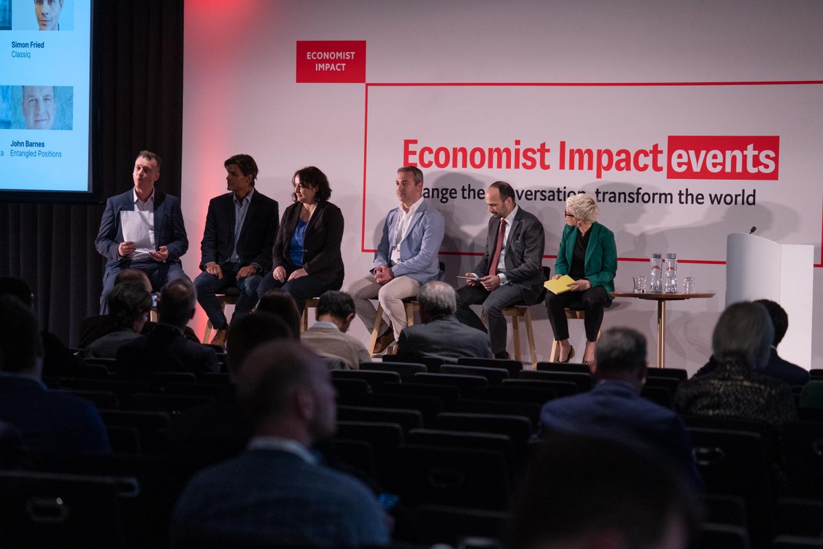 ClassiqTech's tweet photo. Last week at @TheEconomist's Commercialising Quantum event, #Classiq’s @friedsimon spoke with @pearson’s Adam Nagus, @EYnews’ @Josie_Cluer, @StanfordLaw’s Elif Kiesow Cortez, @Malta’s @andre_xuereb, and Entangled Positions’ John Barnes.

#EconQuantum @EconomistEvents https://t.co/ULAYdCfIVf