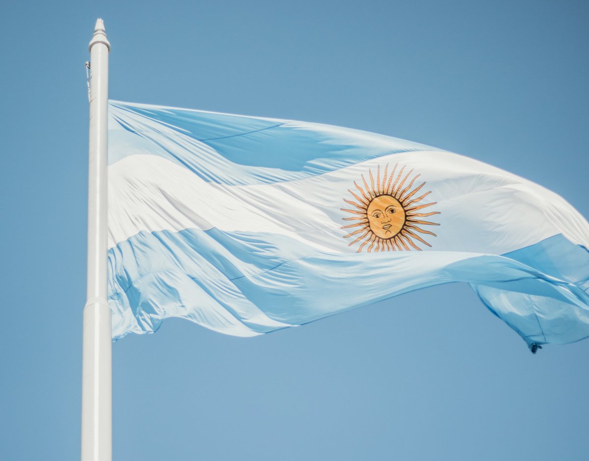 muchrosario's tweet photo. 🗓️ 25 de Mayo | Día de la Revolución de Mayo 🇦🇷

¡Feliz día de la Patria! 

#25deMayo #RevolucióndeMayo #Argentina https://t.co/ZlmGmErbmu