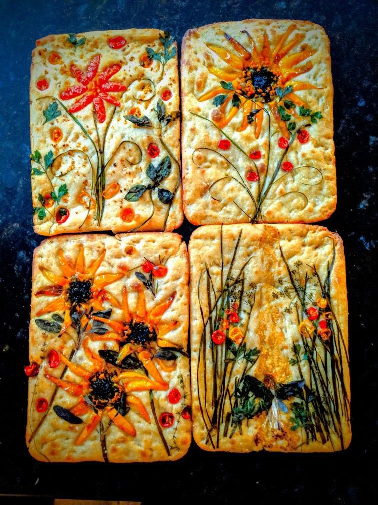 How about decorating your bread for #Litha or #Lughnasad ?

#wicca #witch #witchcraft #spiritualawakening #inspiration