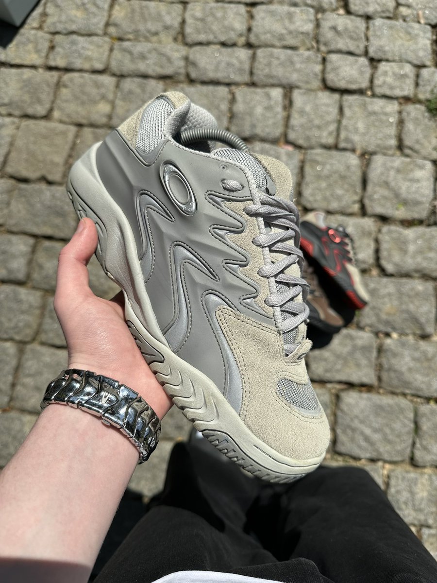 baapti✦ tweet media