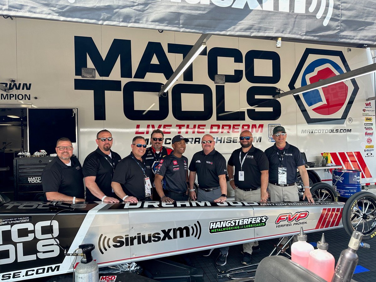 AntronBrown's tweet photo. Last weekend at the #Route66Nats we raffled a @matcotools cart and raised more than $3,000 for #ToolsForTheCause! Thank you to all the field managers for making this happen & congrats to our winnerππΎ
Matco is proudly supporting military & veteransβ families w/ #ToolsForTheCause https://t.co/INht7e96fA