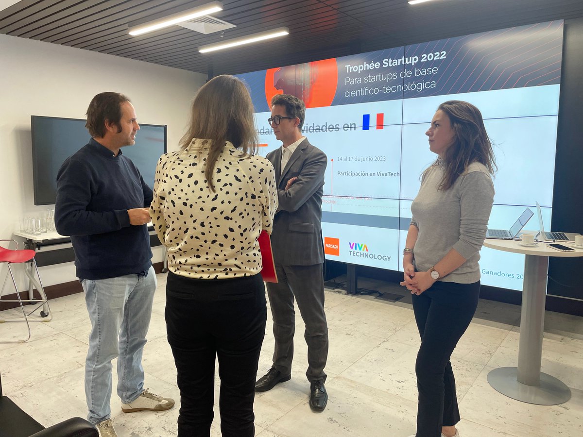 inria_chile's tweet photo. Tras la jornada de pre-internacionalización, con formaciones en #DeepTech con @Inria_Academy y de introducción al mercado francés con @BF_Chile, las #startups ganadoras del #TrophéeStartup🏆2022 están listas para partir a su programa de aceleración internacional en Francia🇫🇷.⤵️ https://t.co/M5HUr8Jo0x