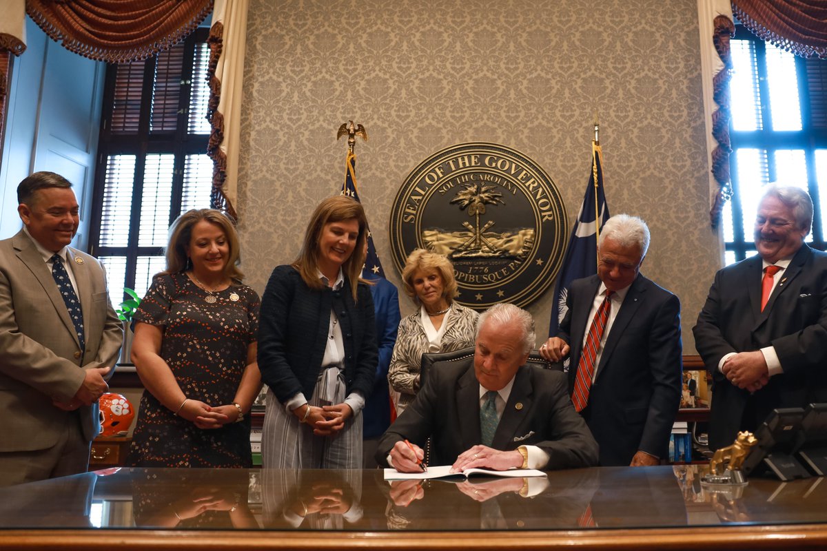 "Today, Senate Bill 474 became law of the land. South Carolina is no longer a destination for abortion, but a refuge for the unborn."
Senator Larry Grooms, author of S. 474.