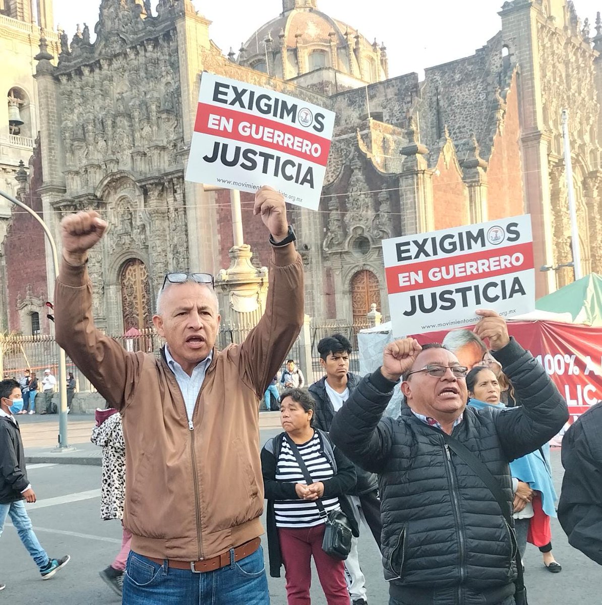 #ExijimosJusticiaEnGuerreroo!!!desde sinaloa lsamos la vos los antorchistas!!
