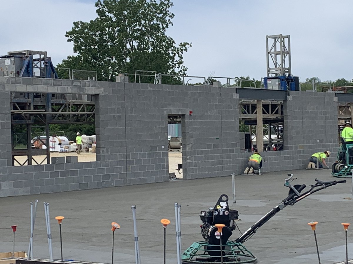 MLS_Supt_Morgan's tweet photo. Quick Building update - More floor poured,  steel set including over the stage and above windows. https://t.co/JXg8PdI7Az