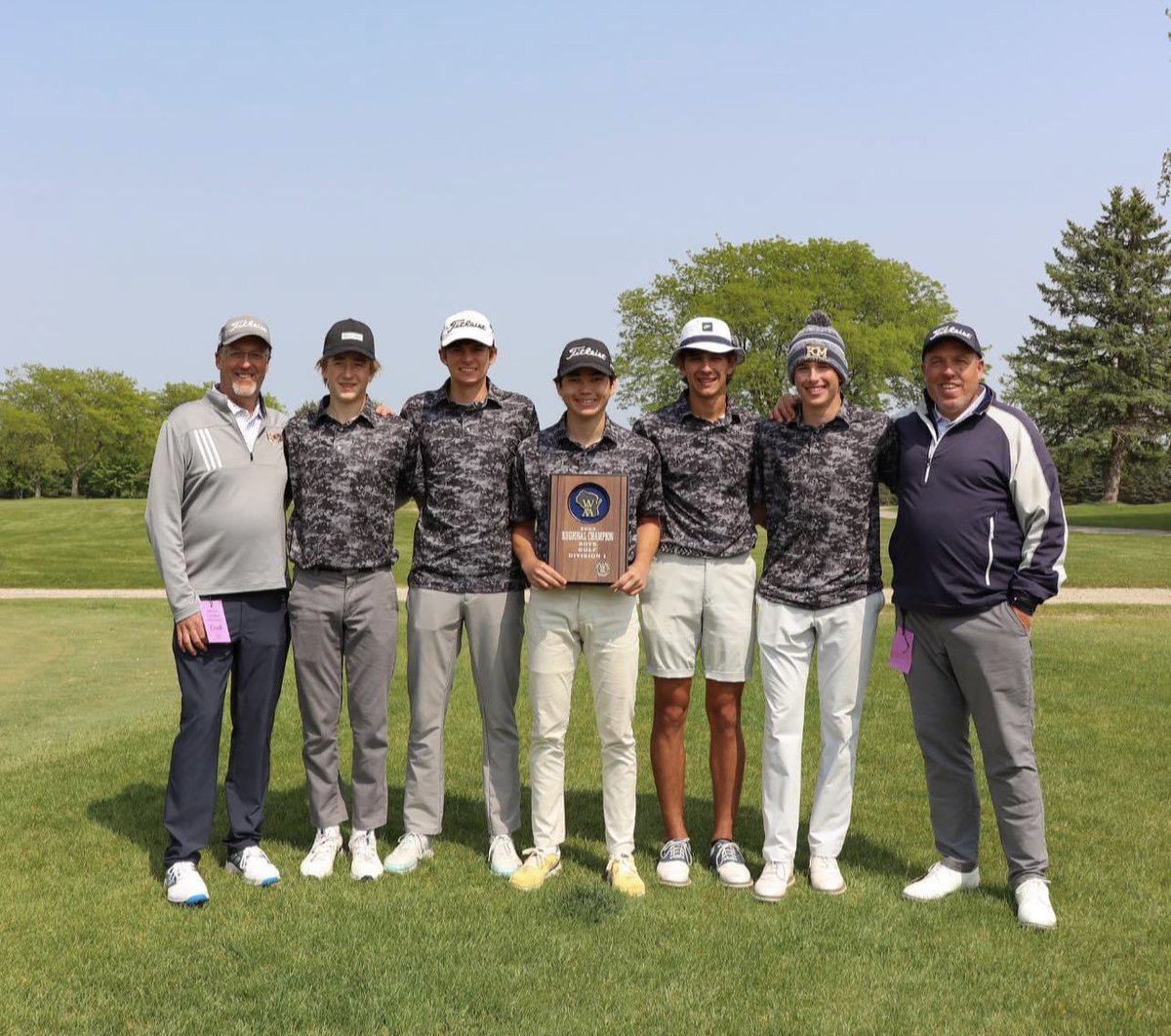 KMHS Booster Club tweet media