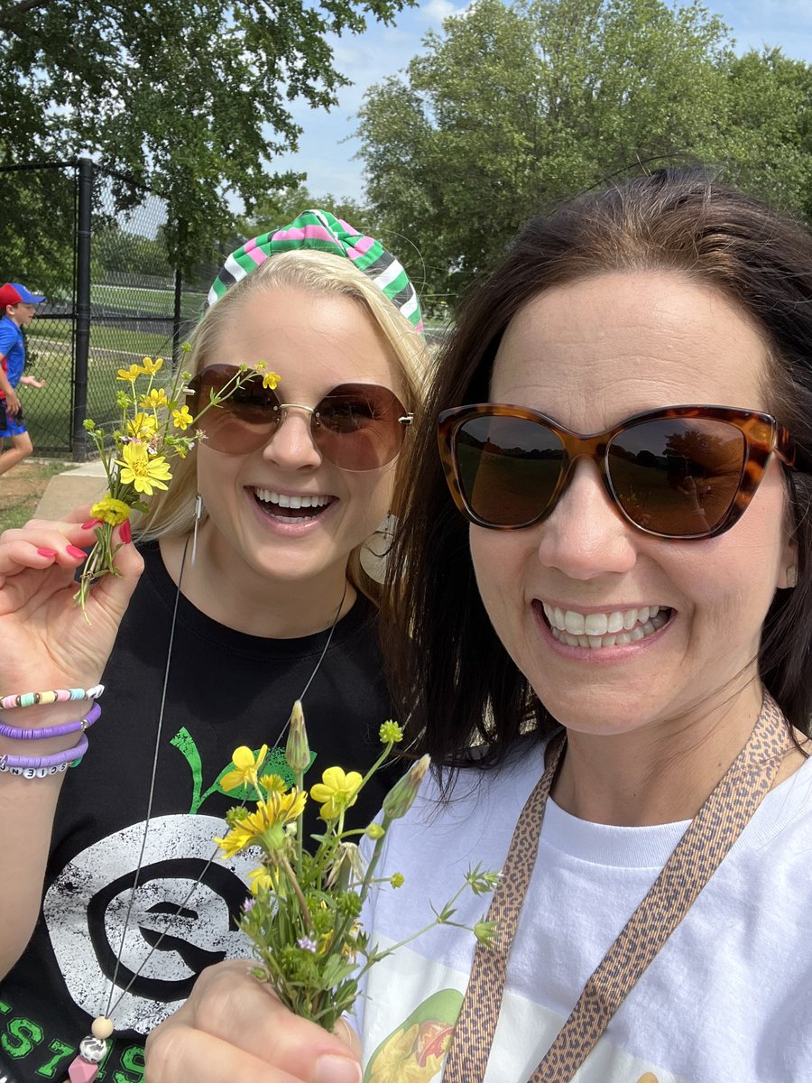 Becca Calvert tweet media