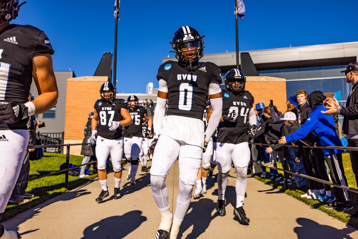 𝓓𝓔𝓤𝓒𝓔 ✌🏾 tweet media