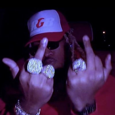 One day ima be a bomb as wife until then