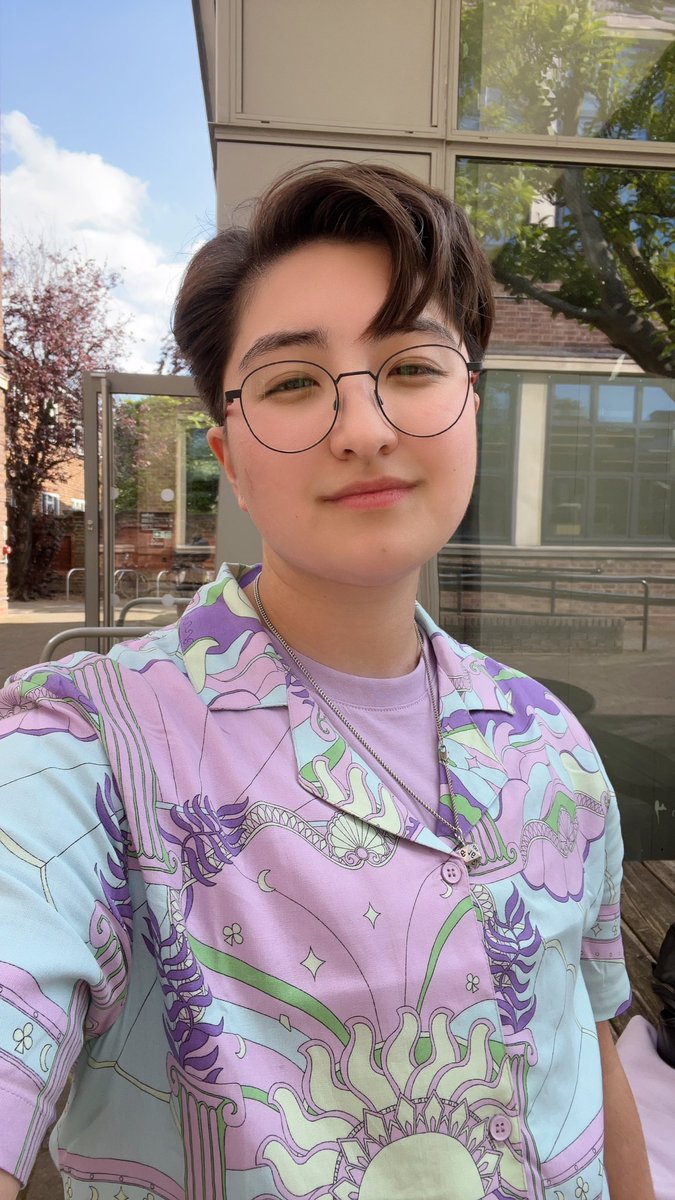 kill_costume's tweet photo. My students decided to shower me with compliments today it was really cute🌸 https://t.co/Q0q44EeSkg