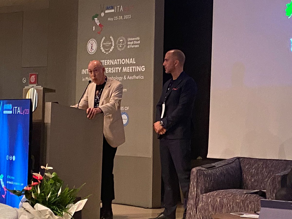 Sharing experiences and knowledge with Serigio Gianesini,Oscar Bottini,Jose Antonio Díaz between others colleagues.
#doctorrial  #Congress #albarella