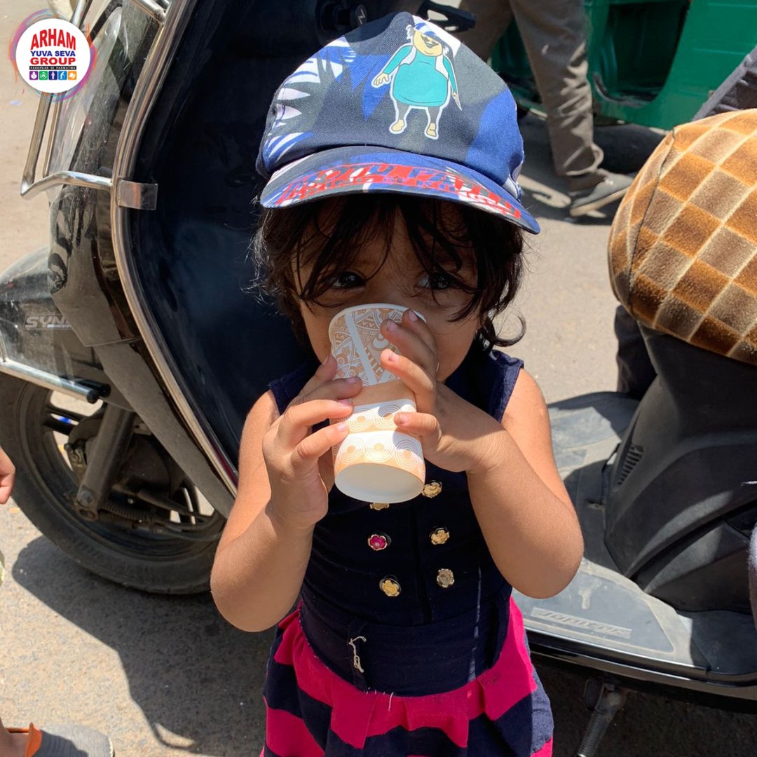 AYSGIndia's tweet photo. Water u waiting for !?? 😉

Help serve a glass of water or buttermilk to every delivery man coming at your doorstep and do your bit

#aysg #ahmedabad #chaasvitran #buttermilkdrive #donation #ngo #kindness #drink #socialimpact #hydrateallthissummer #beattheheat #summerheat #Heat https://t.co/rsgfVb5Ixi