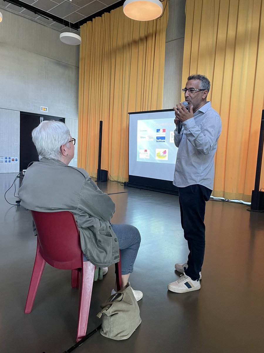Strozy_A's tweet photo. Orgeval a 60 ans et continue de les fêter ! Ce soir c’est l’heure du grand quizz sur l’histoire du quartier ! Un grand merci et un grand bravo à Khalid Ramali qui a conçu et anime ce quiz (et qui fait beaucoup pour ce quartier)
#viedequartiers #contratdeville #QPV https://t.co/h48qB8K6u6