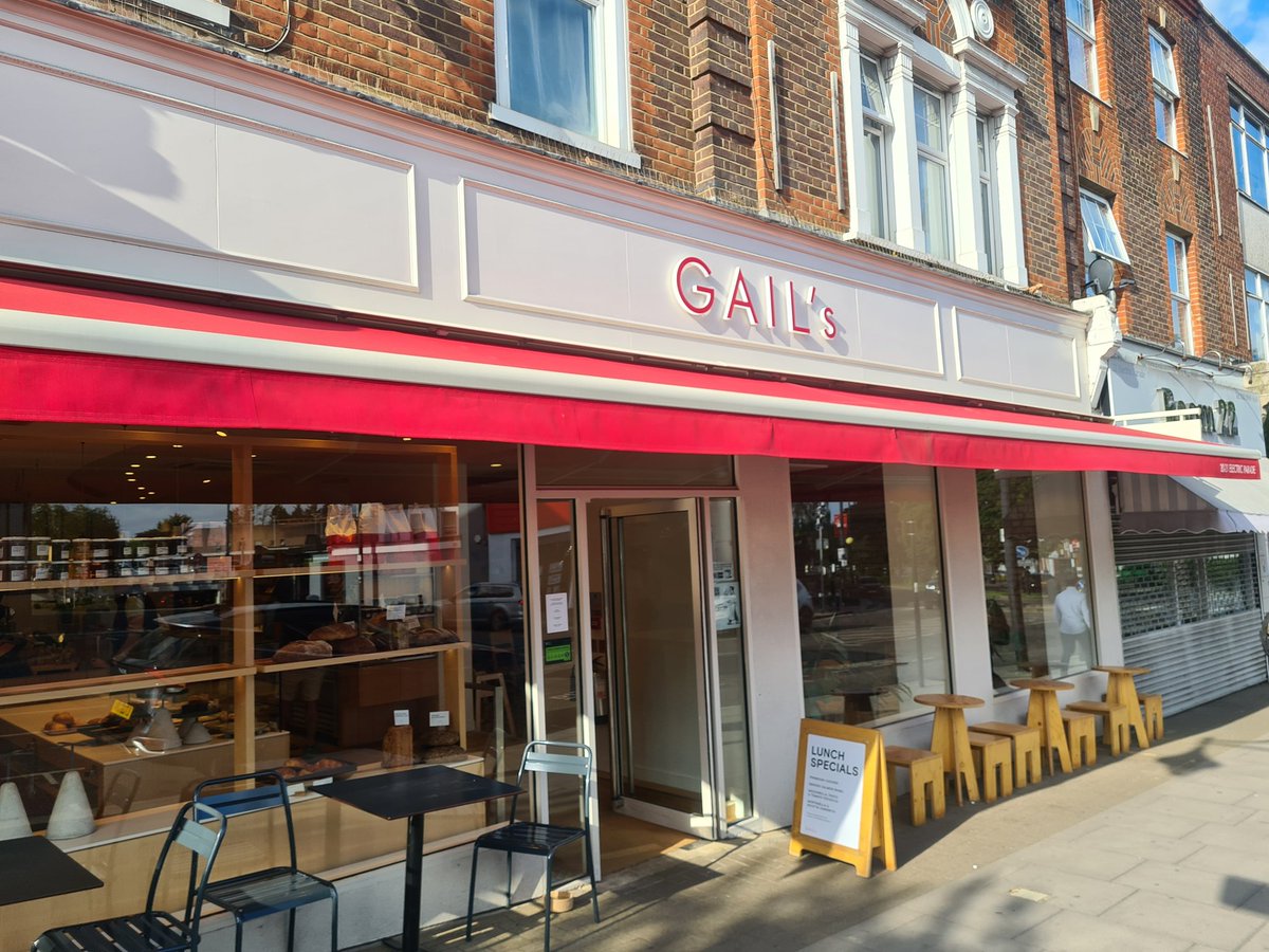 Woodford Baptist (@woodfordbaptist) on Twitter photo We want to say a huge thanks to @GAILsBakery who have given gifts of bread and cakes to our branch of <a href="/redbridgefb/">Redbridge Foodbank</a> every week for the last year. You're amazing, we and all the people who access the foodbank appreciate you so much! #thankyou #blessing #heroes We want to say a huge thanks to @GAILsBakery who have given gifts of bread and cakes to our branch of <a href="/redbridgefb/">Redbridge Foodbank</a> every week for the last year. You're amazing, we and all the people who access the foodbank appreciate you so much! #thankyou #blessing #heroes