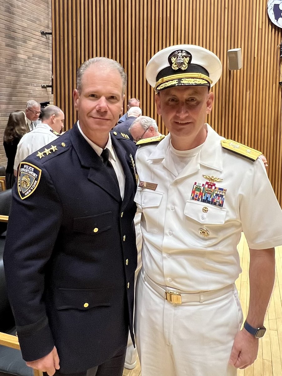 NYPDTransit's tweet photo. Was so nice to attend today’s US Navy Association - Fleet Week &amp; Remembrance Ceremony at Police Headquarters.  

It was an honor to meet Mr. Roy Richter (ret. US Navy) - World War 2 &amp; Korean War veteran … &amp; Rear Admiral Wesley McCall, U.S. Navy Commander Mid-Atlantic Region. 🇺🇸 https://t.co/1AihpliovF