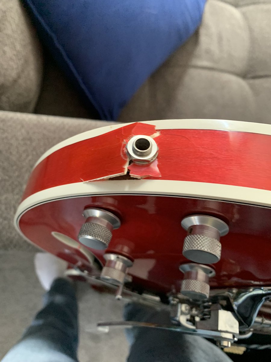 KeaneBurden's tweet photo. Tragedy. https://t.co/gIJgEREVu5